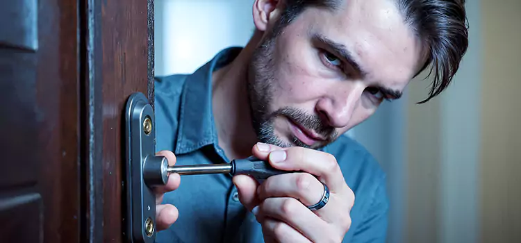 Eviction Locksmith Glen Ellyn