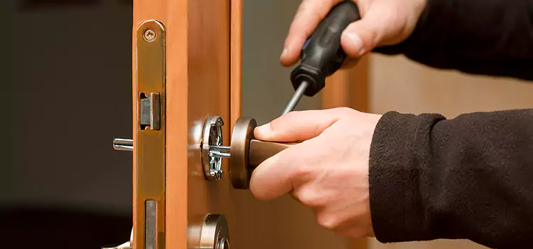 Semi Truck Locksmith Glen Ellyn