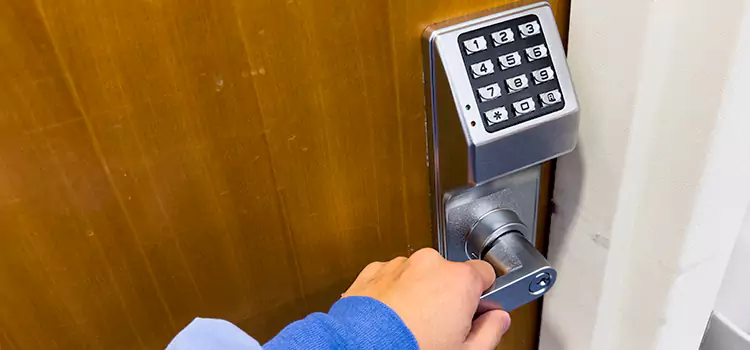 Why Choose Us for Your Keypad Lock Needs in Glen Ellyn, IL?